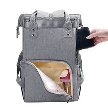 Laden Sie das Bild in den Galerie-Viewer, Fashion Diaper Backpack
