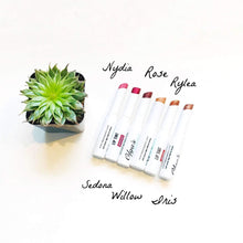 Laden Sie das Bild in den Galerie-Viewer, Organic Lip Tint - Willow
